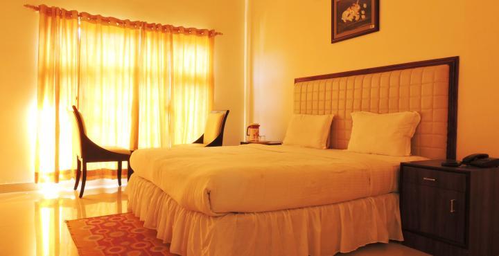 The Tal Paradise Bhimtal Exterior photo