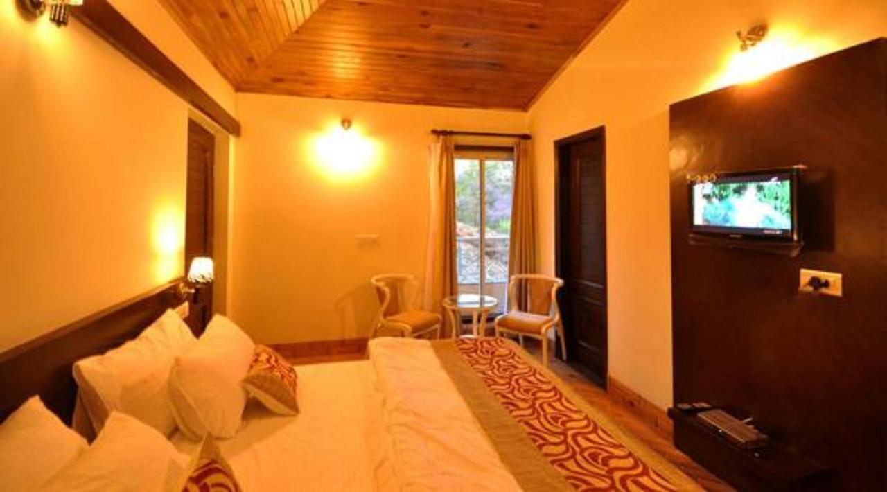 The Tal Paradise Bhimtal Exterior photo